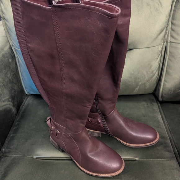 Maurices Shoes - New W/O Box Maurice's Faux Leather Boots Size 8W With Extra Wide Calf